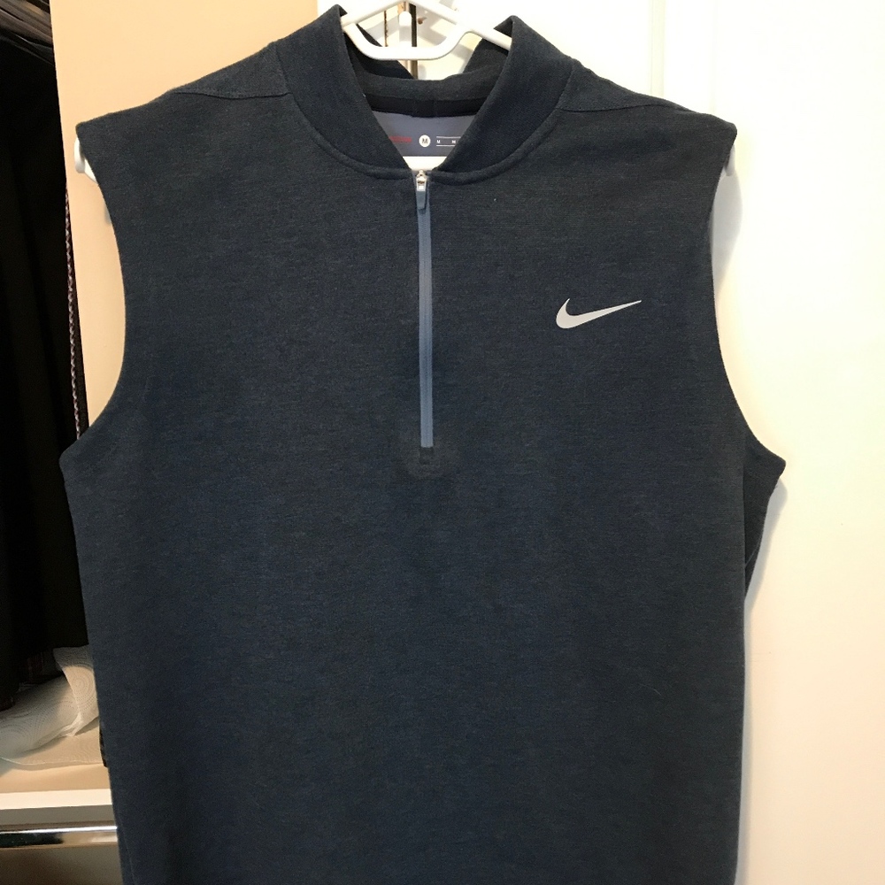Nike TW Tech 1 Gold Vest Tiger Woods Size M